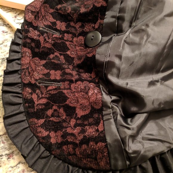 Gothic Lolita Japanese Brand Velvet Brocade Jacket - Perfect for Fall/Winter '22 - Picture 7 of 16